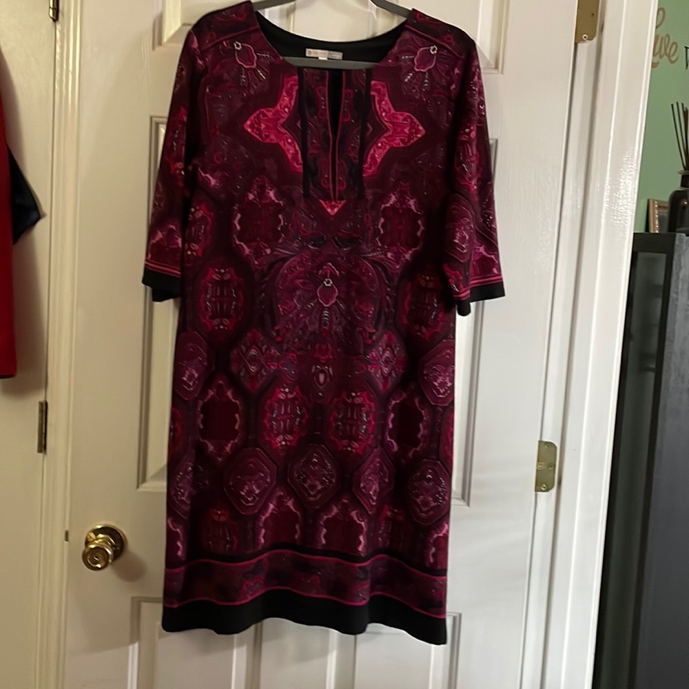 Misses size 16 dress with 3/4 length sleeves